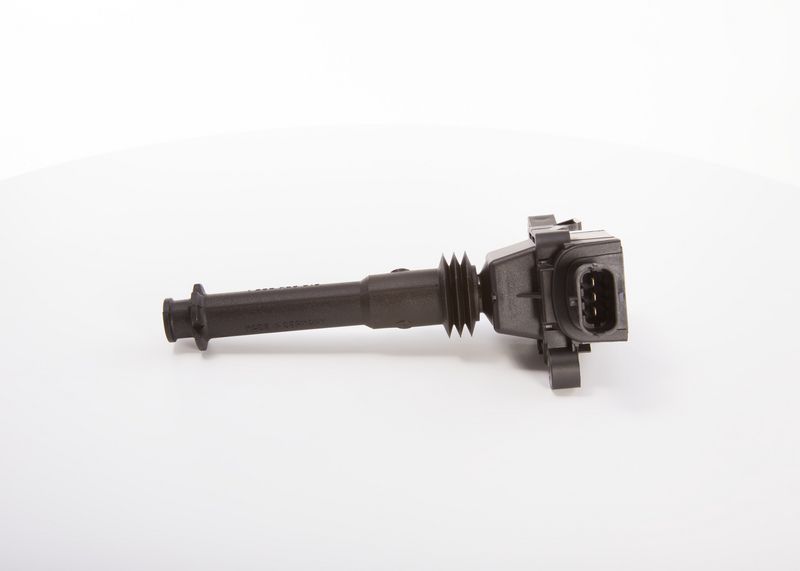 0221504014 BOSCH Bobina d'accensione 