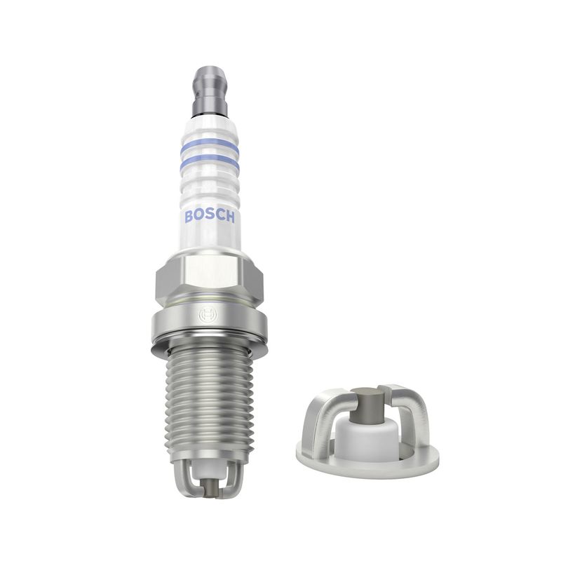0242240648 BOSCH Candela accensione 