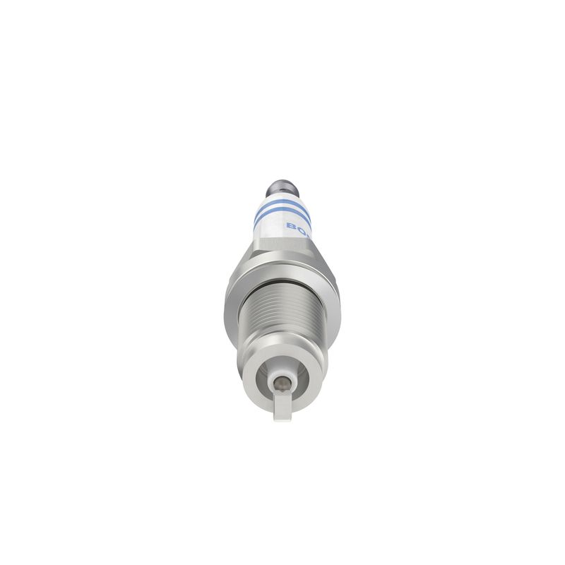 0242240665 BOSCH Candela accensione 