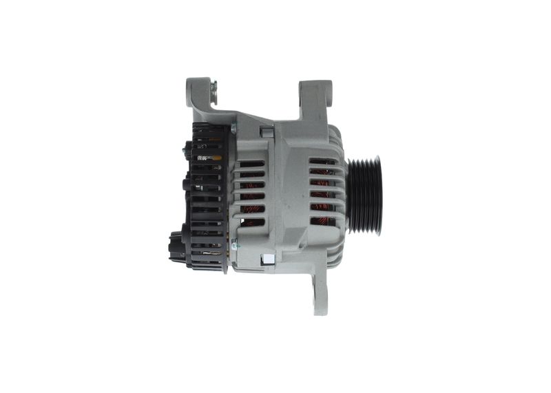 1986A01353 BOSCH Alternatore 