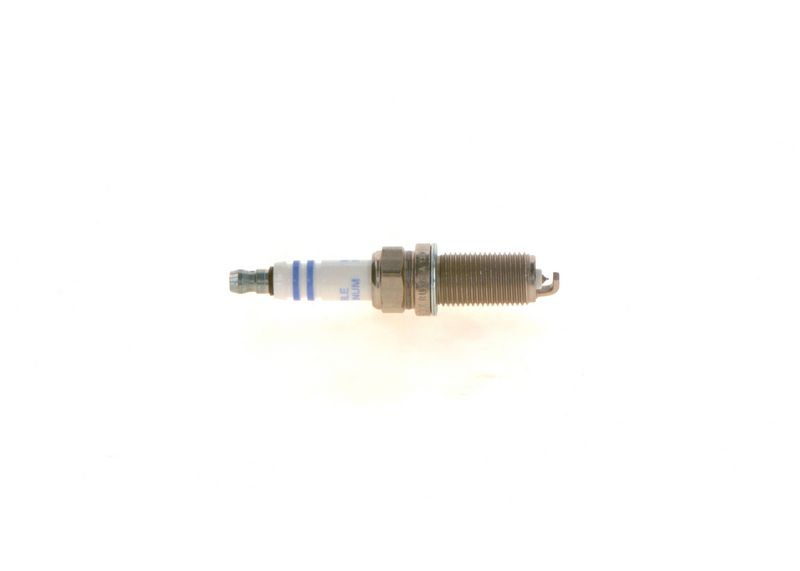 0242230584 BOSCH Candela accensione 